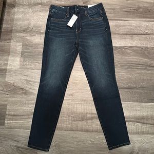 Women’s American Eagle hi-rise jegging